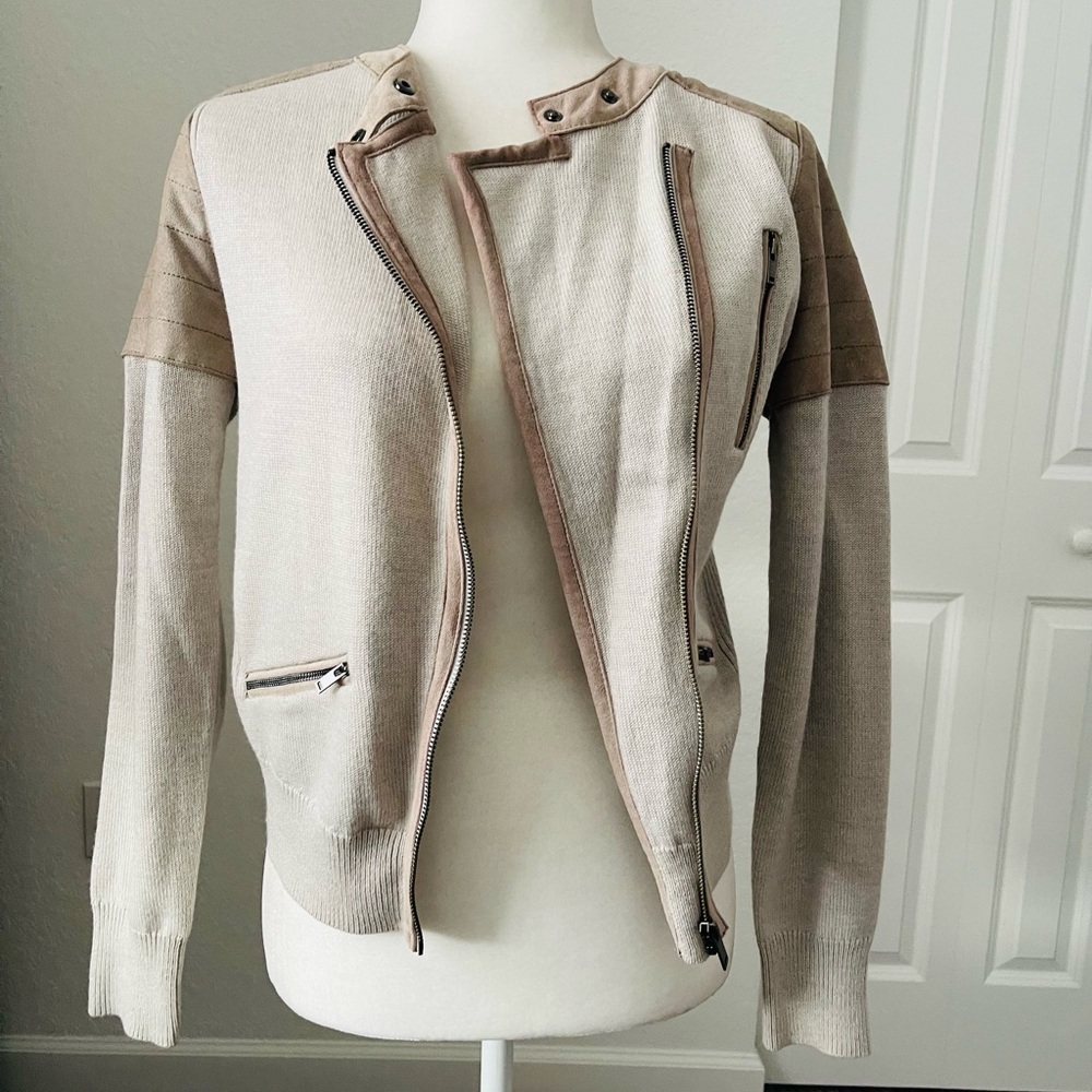 Banana Republic Beige and Tan Jacket - Picture 4 of 6
